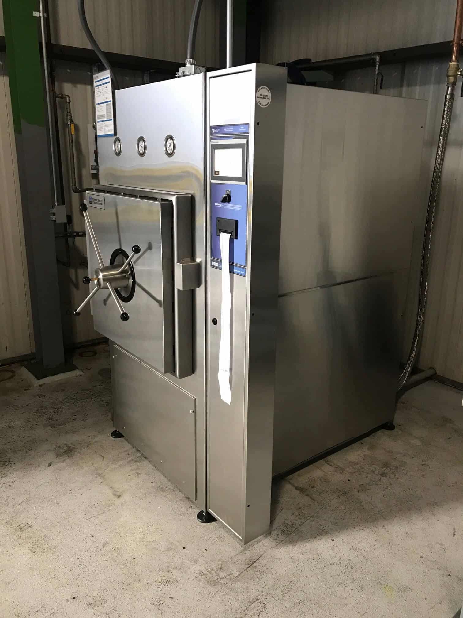 Single Door, Hinged Autoclave Consolidated Sterilizer Systems